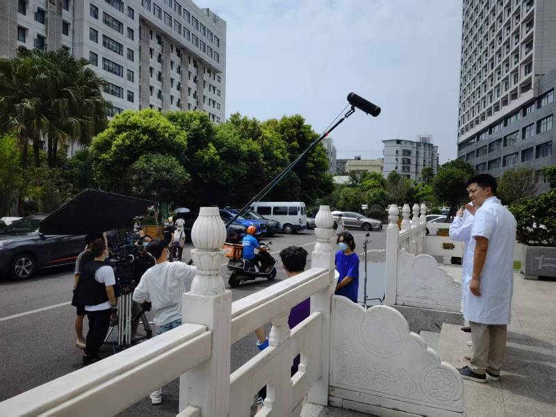 大通区广告片拍摄公司低成本实现高规格制作的诀窍
